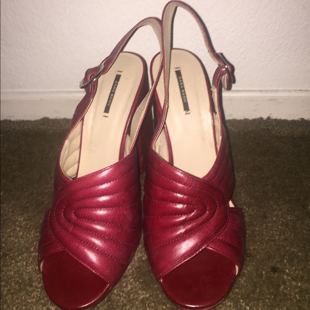 Vintage inspired heels from Zara